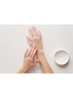 Как сохранить красоту рук в зимнее время?